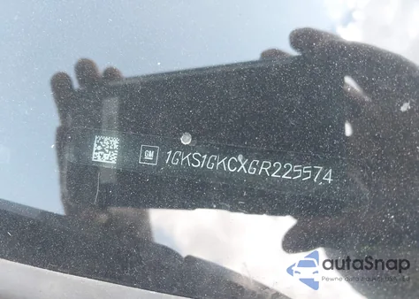 2016 GMC Yukon Xl Slt z USA, uszkodzony, nr VIN 1GKS1GKCXGR225574